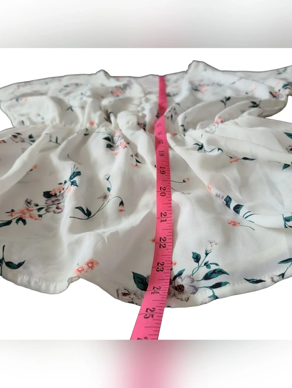 NWT | SIENNA SKY | FLORAL V-NECK PEPLUM BLOUSE | SIZE MEDIUM - Picture 9 of 13